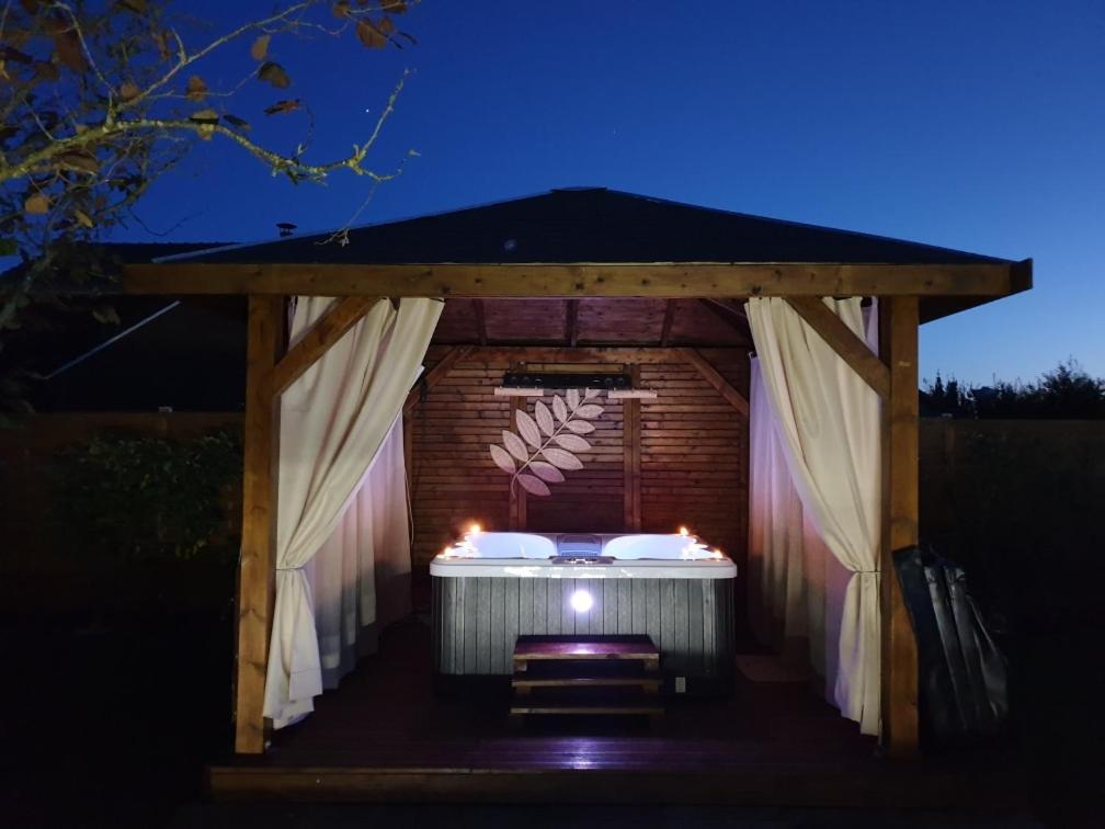 Bed and Breakfast La Chaumiere Saint-Martin-Saint-Firmin Exterior foto